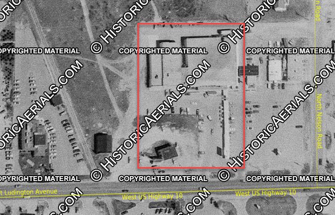 Plumbs Supermarket - 1977 Aerial (newer photo)